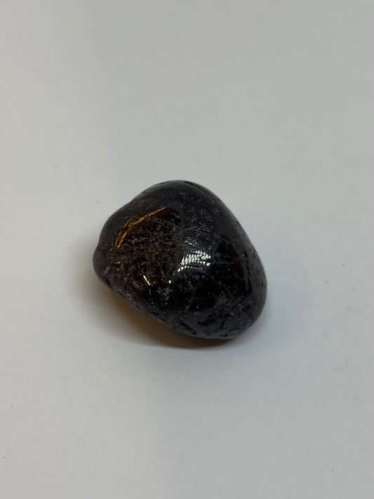 Garnet Tumble Stone