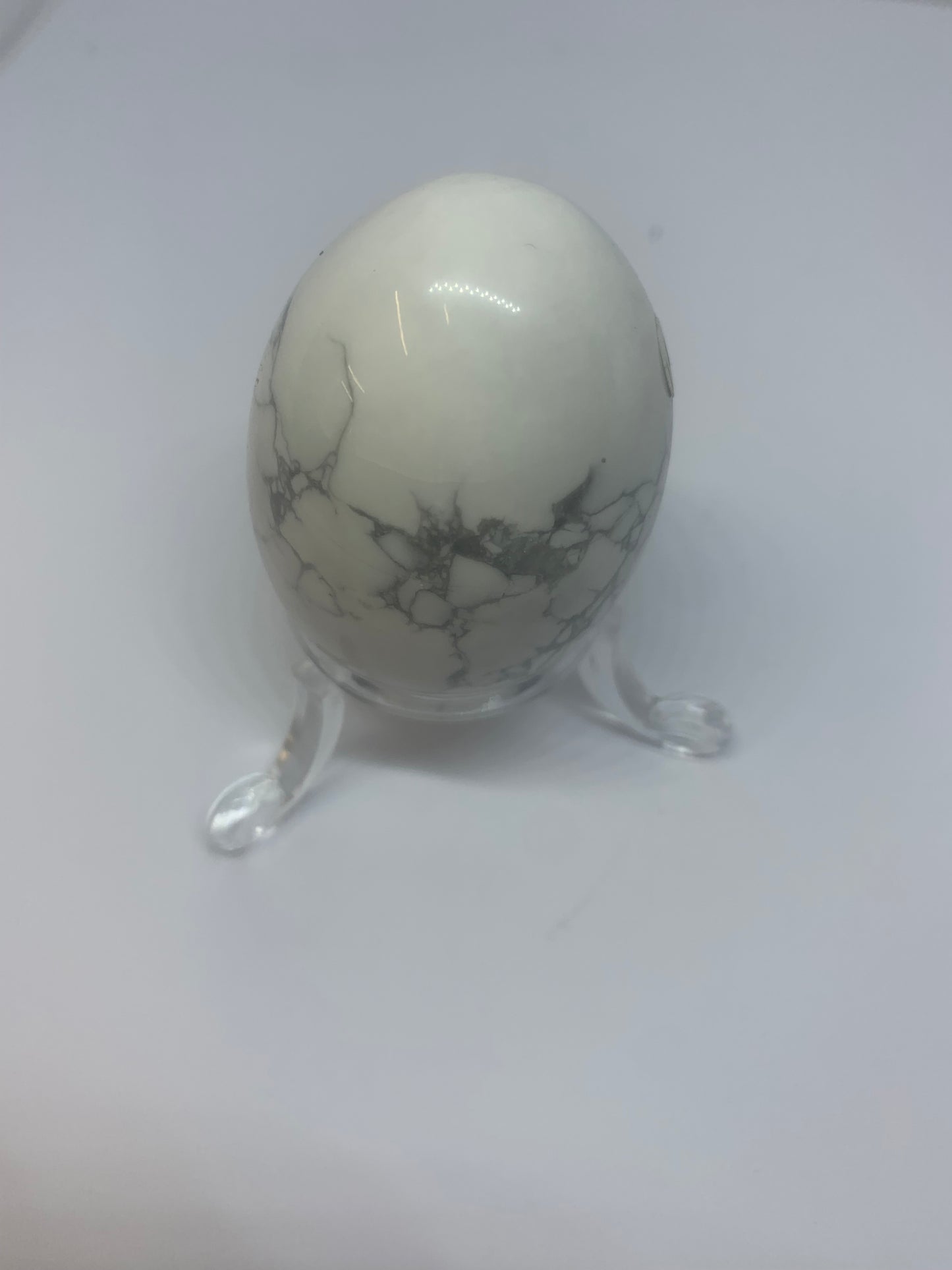 Howlite Egg