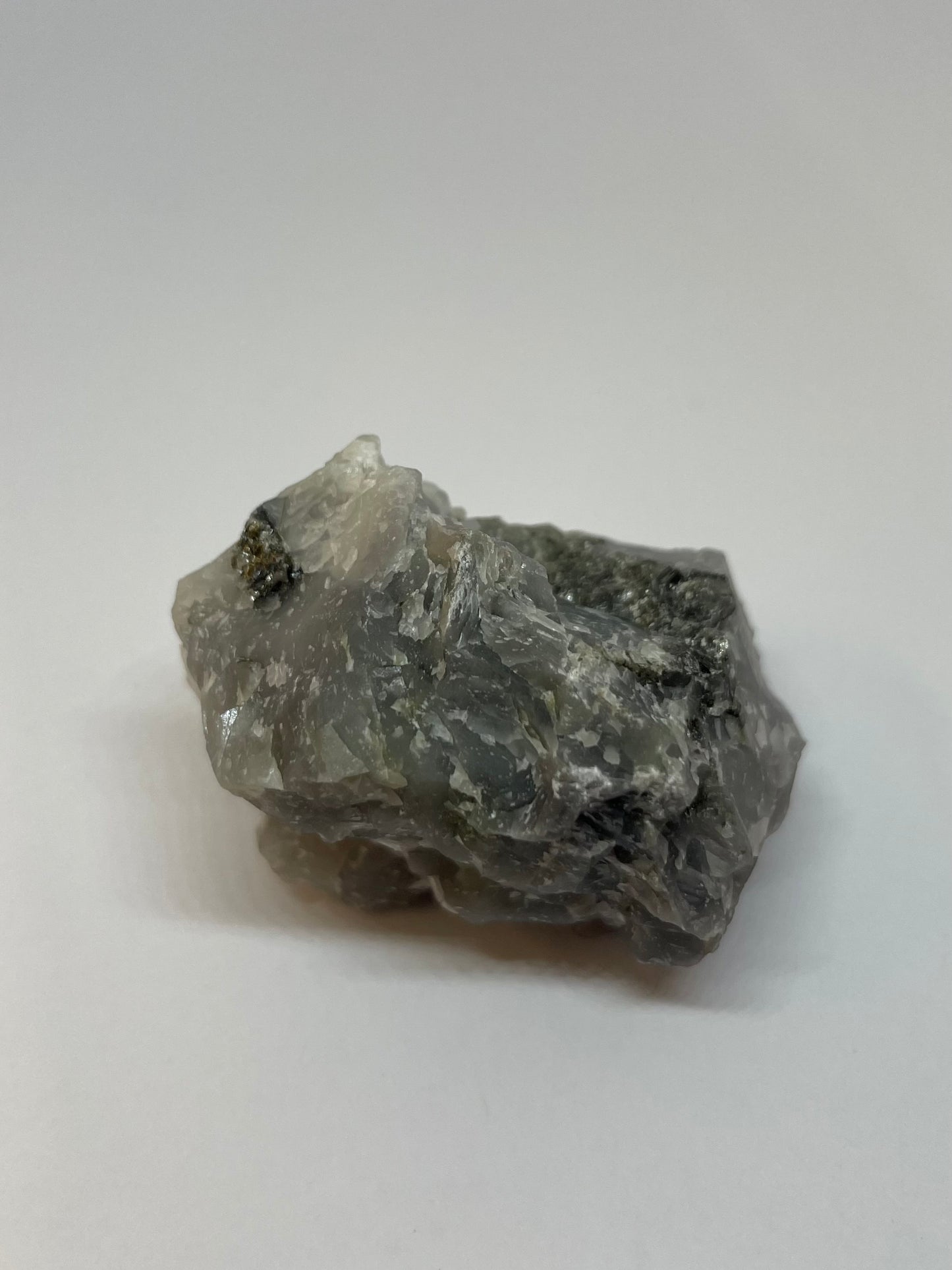 Medium Raw Emerald